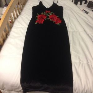 Missguided Velvet Midi Dress  - 💰PRICE FIRM💰